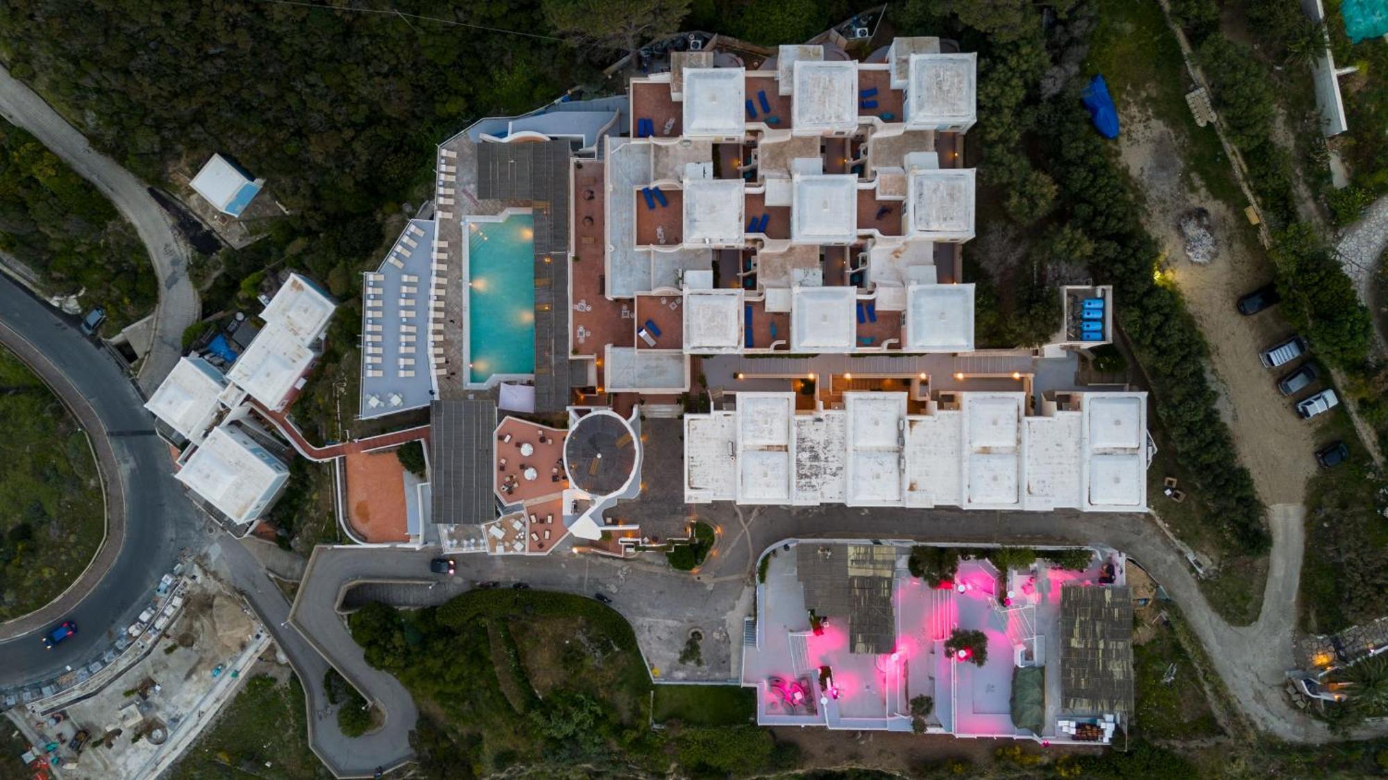 Hotel Chiaia Di Luna Ponza Bagian luar foto