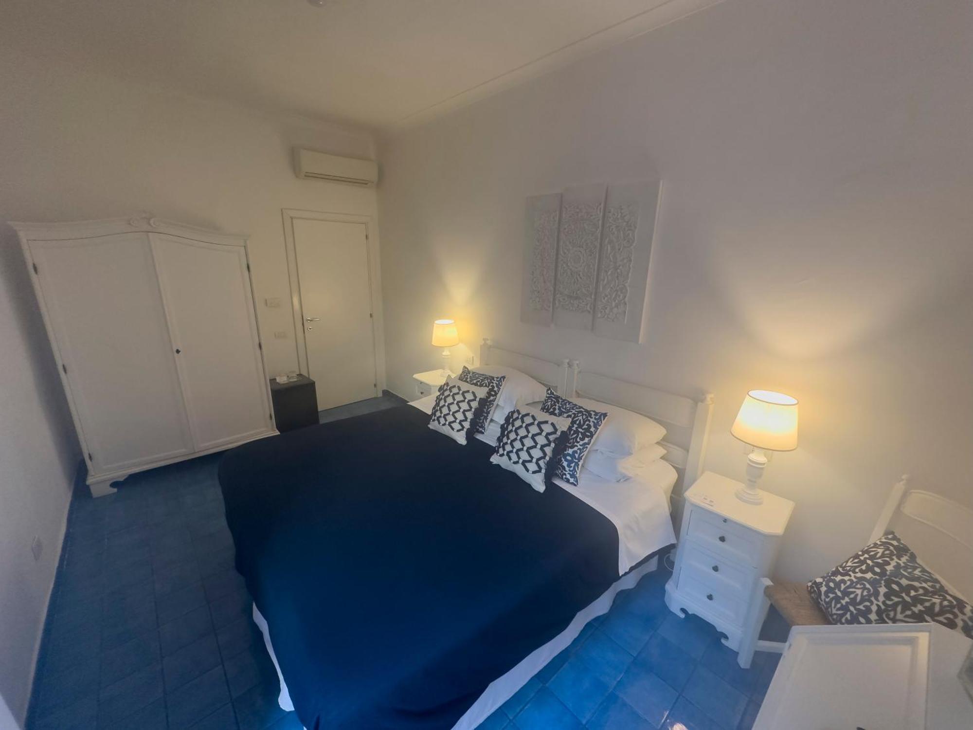 Hotel Chiaia Di Luna Ponza Bagian luar foto