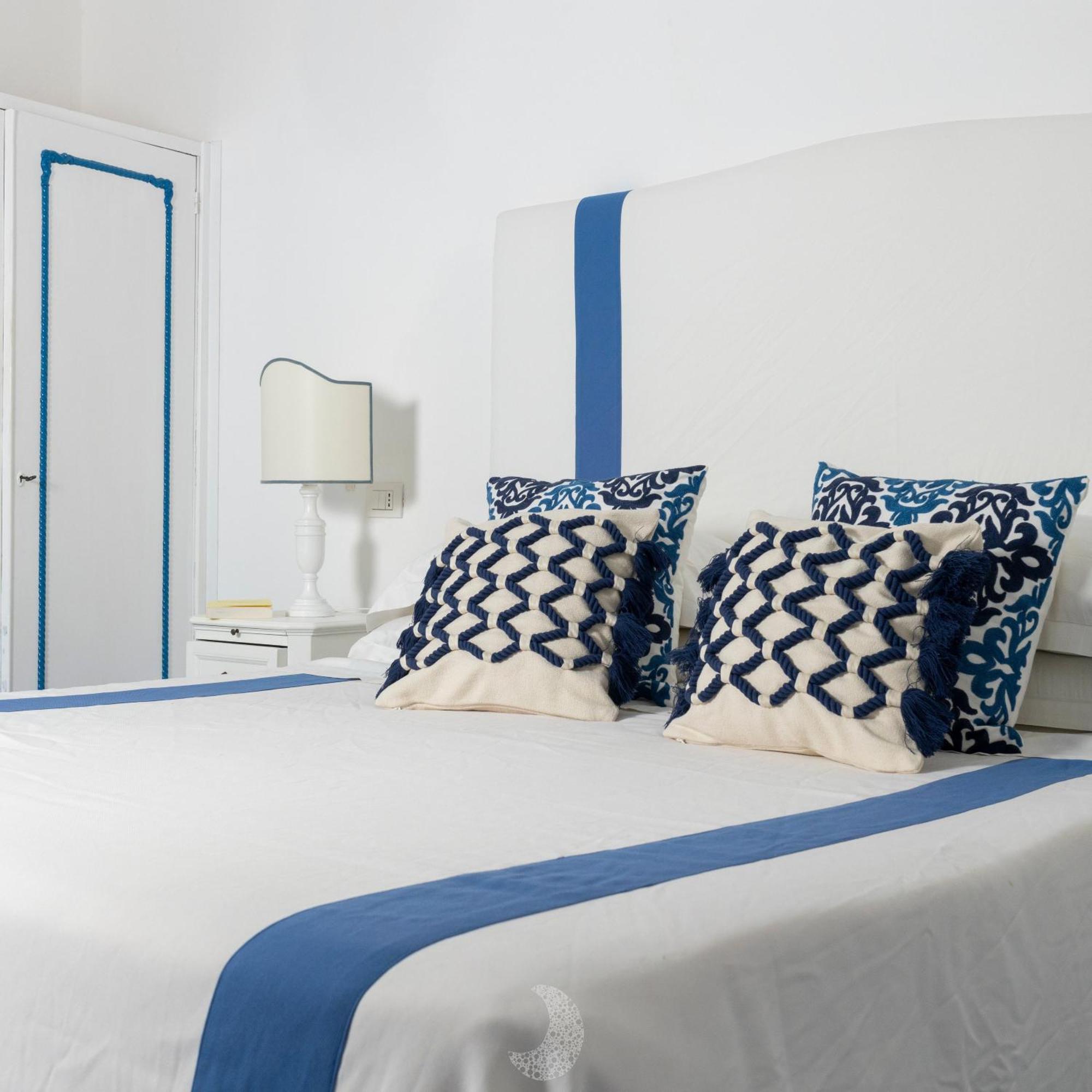 Hotel Chiaia Di Luna Ponza Bagian luar foto