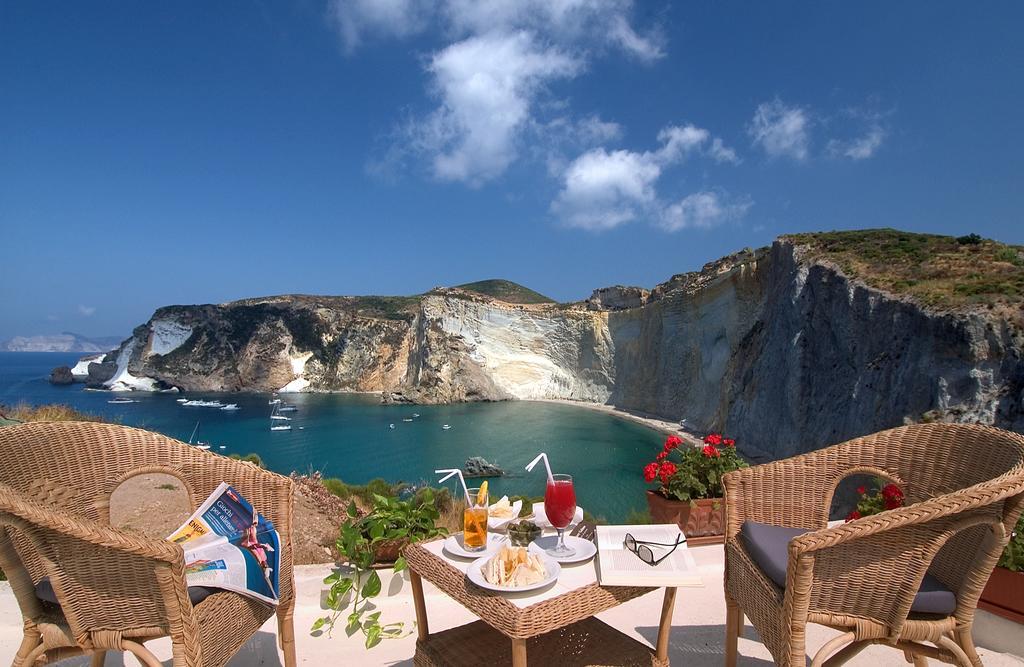 Hotel Chiaia Di Luna Ponza Bagian luar foto