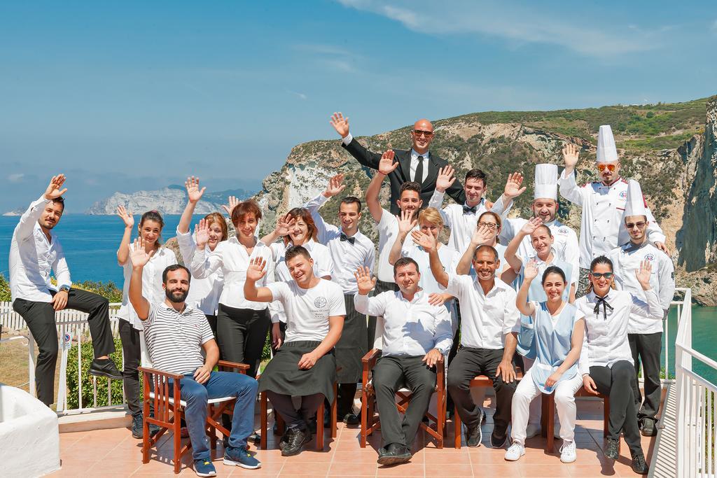 Hotel Chiaia Di Luna Ponza Bagian luar foto